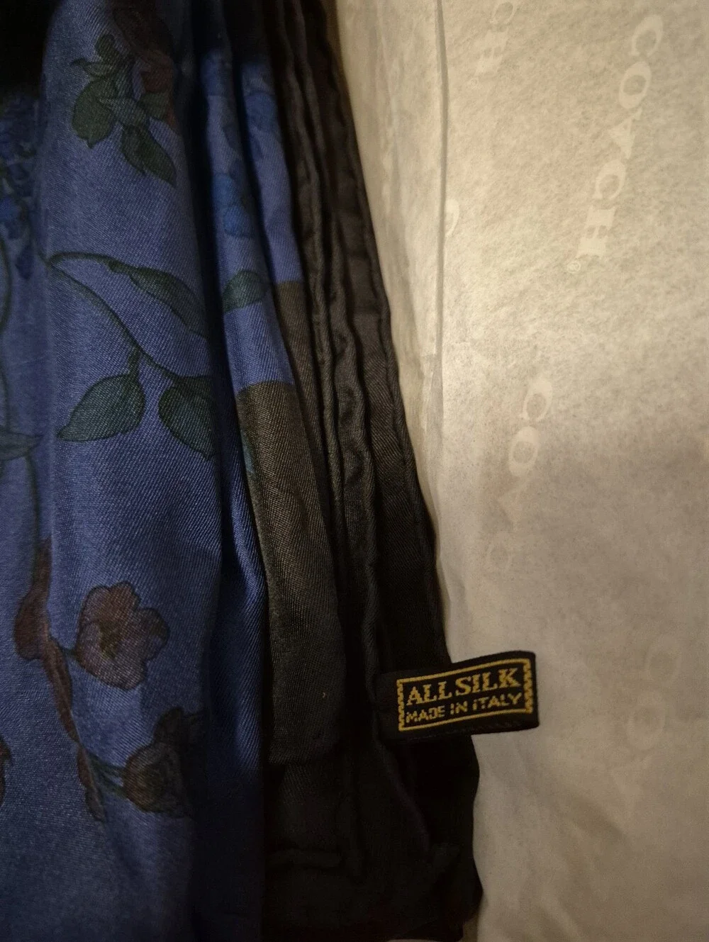 NIB Vintage 1990 Coach Italian Silk Scarf Floral Deadstock Box Inserts Rare